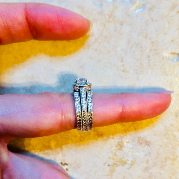 FLASH SALE! Multi diamonds rings. - Picture 6 of 6